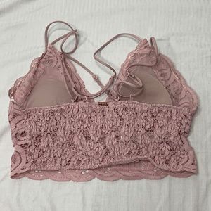 (PINK) Strapy light pink lace bralette